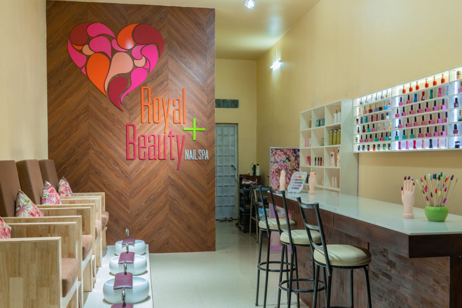  Royal Beauty+ NailSpa.